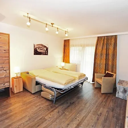 Zwoelferkogelblick Appartement *