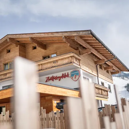 Apartment Zwoelferkogelblick Saalbach-Hinterglemm